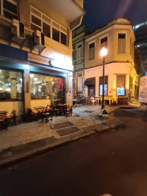 Apartamento Kitnet, Conjugado, No Coracao Da Lapa! *